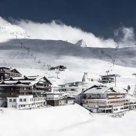 Hotel Angerer Alm 4*